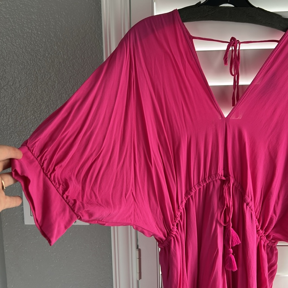 🩷EUC Aakaa vibrant pink mini dress/beach cover-up. - Picture 2 of 3